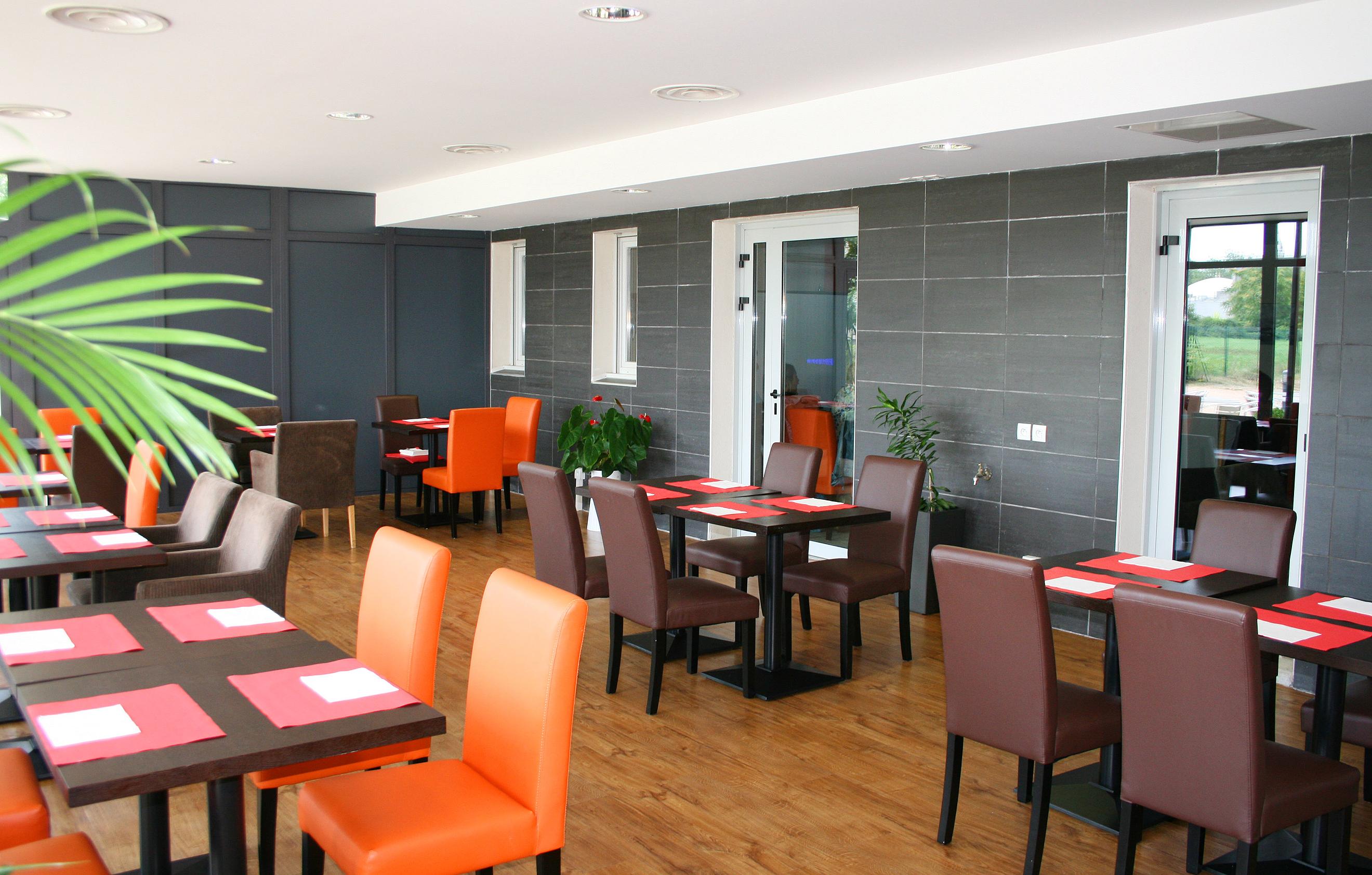 Appart'Hotel Odalys City - Bioparc Lyon Est Exterior photo