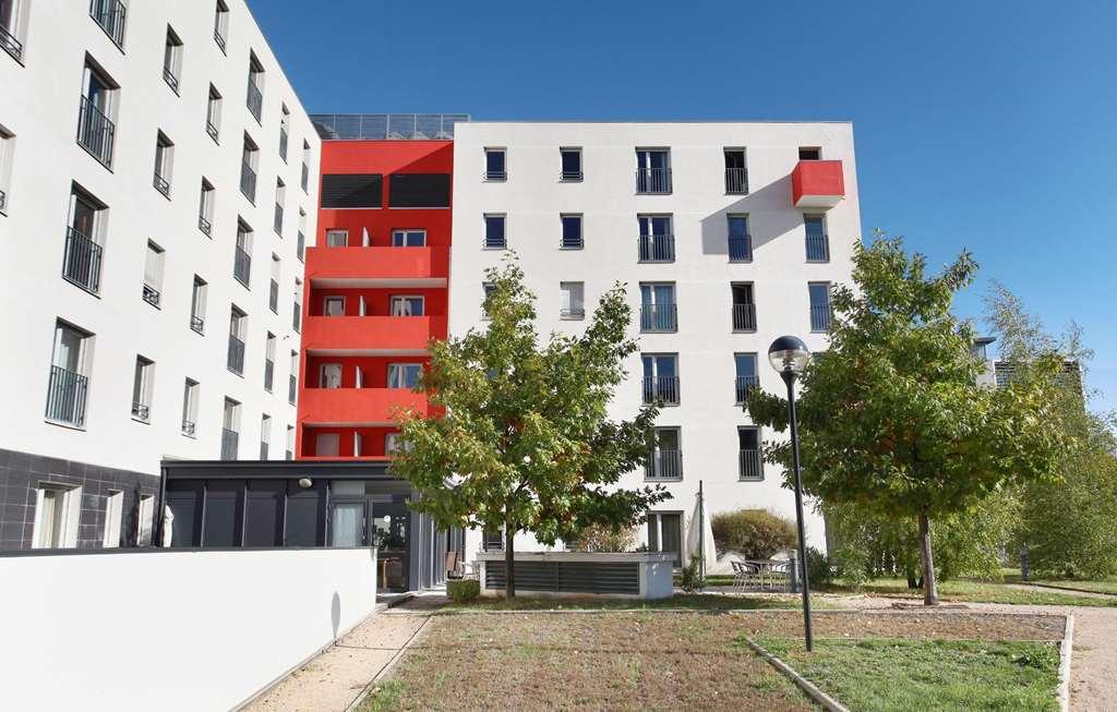 Appart'Hotel Odalys City - Bioparc Lyon Est Exterior photo