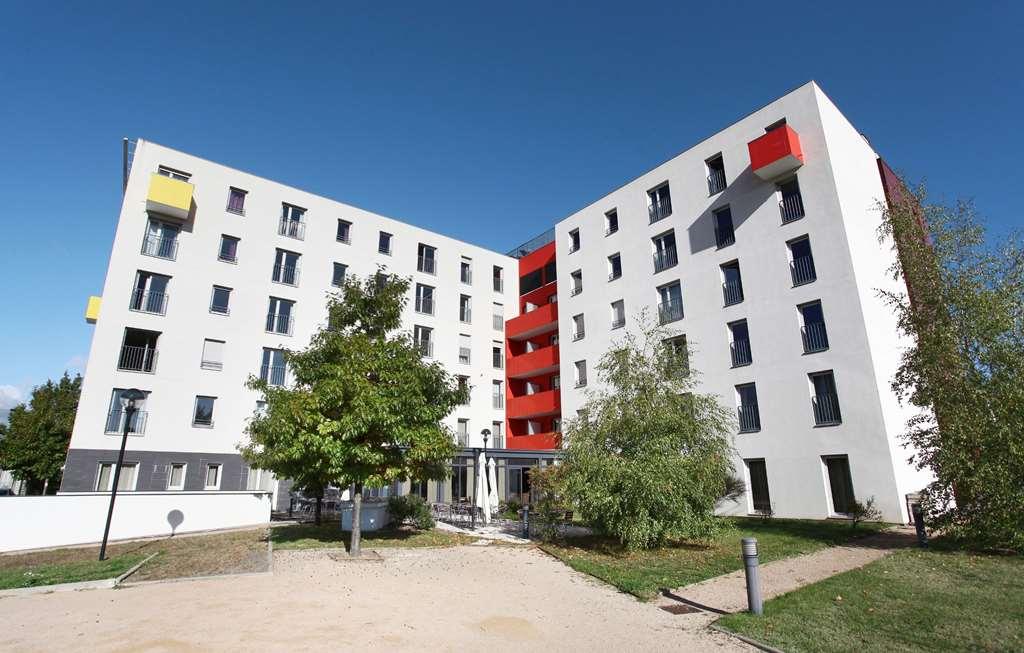 Appart'Hotel Odalys City - Bioparc Lyon Est Exterior photo