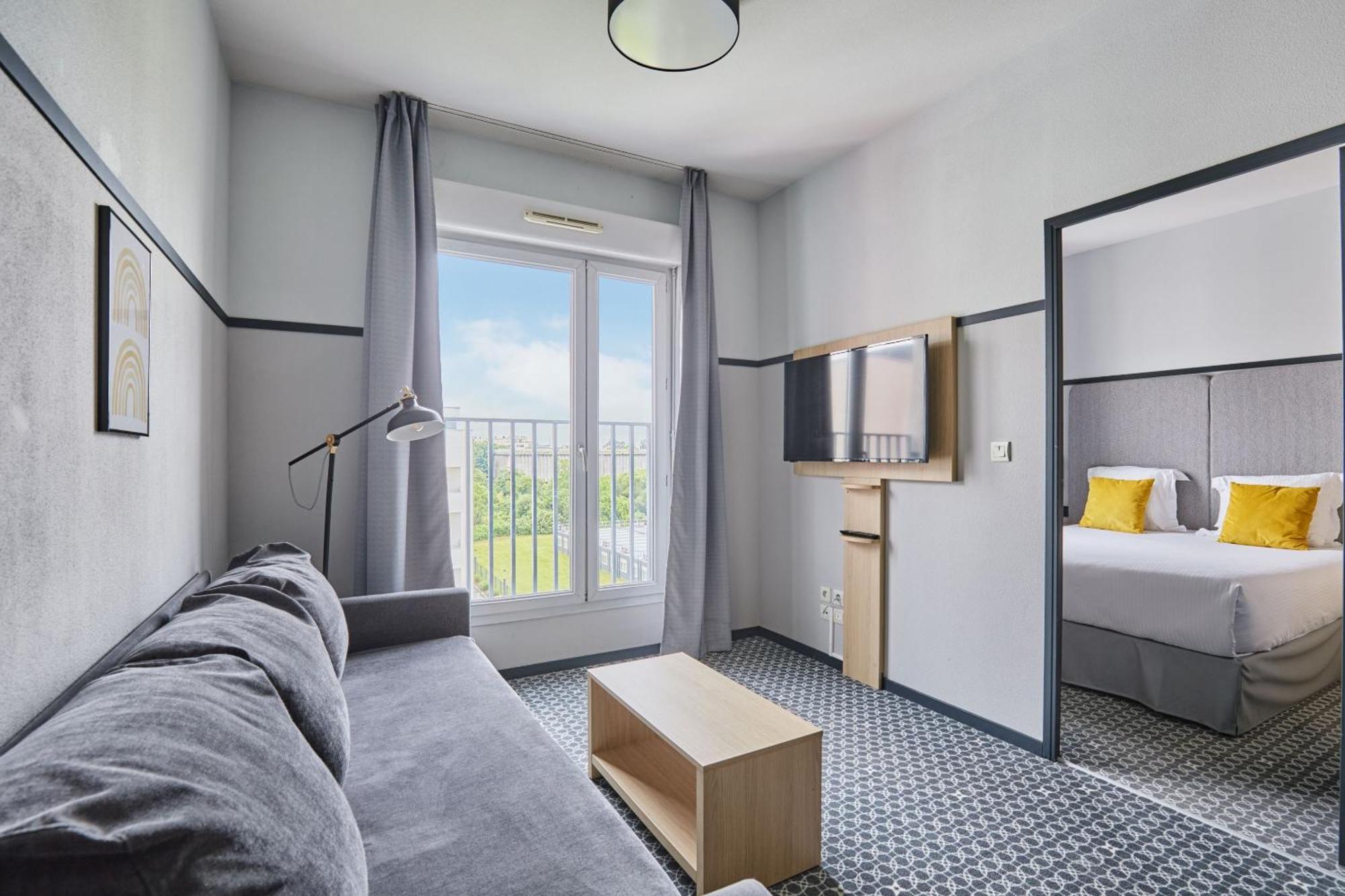 Appart'Hotel Odalys City - Bioparc Lyon Est Exterior photo